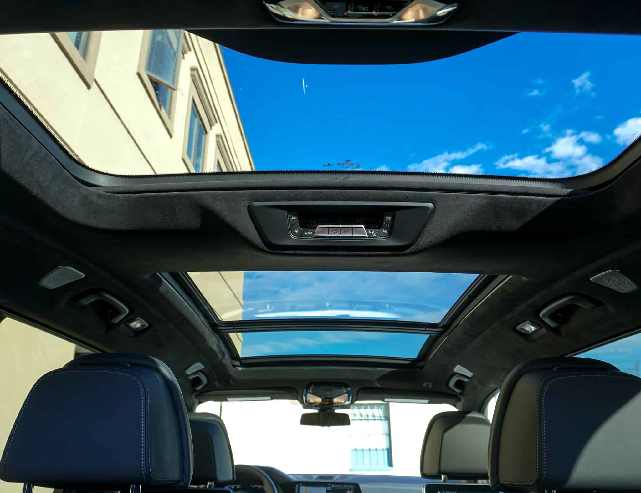 2019 BMW Panoramic Sunroof